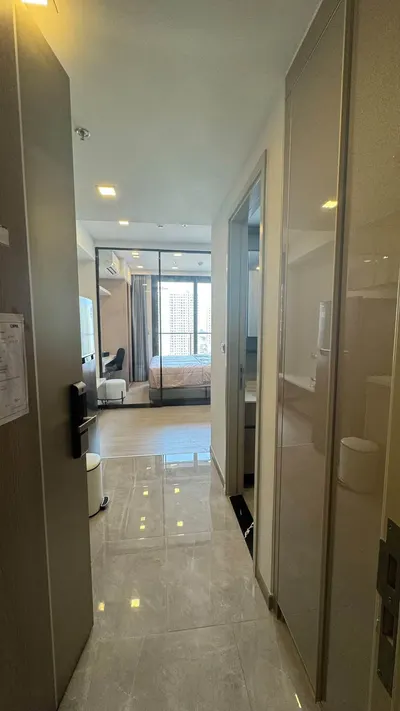 Studio condo for rent at One9Five Asoke - Rama 9, photo 1 of 5