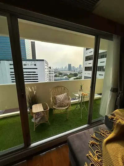 2-bed condo for rent near BTS Thong Lo, photo 5 of 9