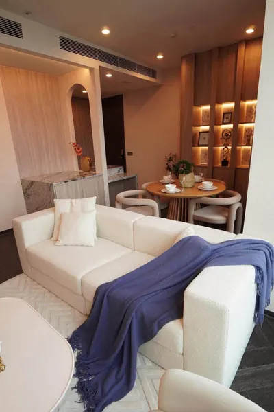 Condo 2 chambres à vendre à THE ESSE Sukhumvit 36 ดิ เอส สุขุมวิท 36, photo 3 sur 5