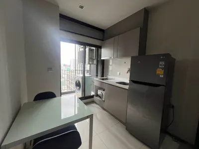 1-bed condo for rent at LIFE Asoke - Rama 9, photo 4 of 5