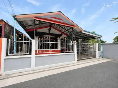 SRT ランシット駅周辺の2ベッドルーム一戸建て（売買）、写真2/5