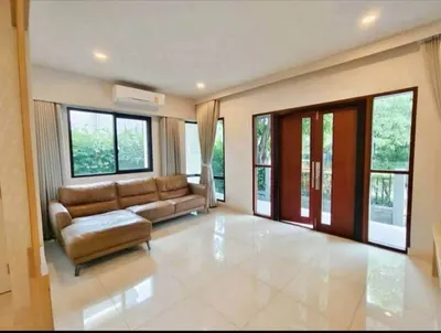 ให้เช่าบ้าน 4 ห้องนอน ใกล้ BTS บางนา รูปที่ 3 จาก 6