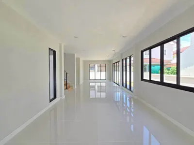 3-bed house for sale near MRT Bang Phlu, photo 5 of 5