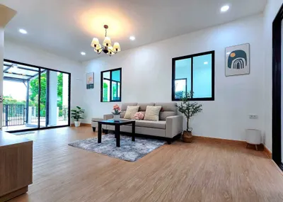 4-bed townhouse for sale near MRT Khlong Bang Phai, photo 3 of 5