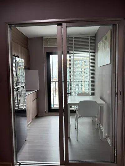 1-bed condo for sale at The Parkland Charan-Pinklao, photo 2 of 5