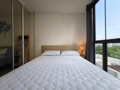 1-bed condo for rent near BTS On Nut, photo 2 of 4