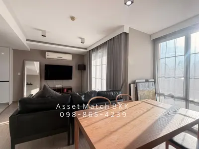 2-bed condo for rent at Maestro 39 Sukhumvit 39, photo 1 of 8
