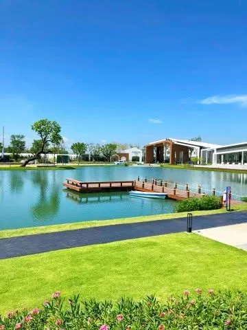 3-bed townhouse for rent at Anasiri Bangna, photo 2 of 3