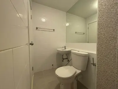 Plum Condo Central Station Phase 1的1房公寓出租，第4张，共5张