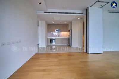 2-bed condo for rent at Circle Living Prototype, photo 3 of 5