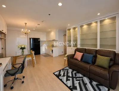 2-bed condo for sale near BTS Thong Lo, photo 2 of 5
