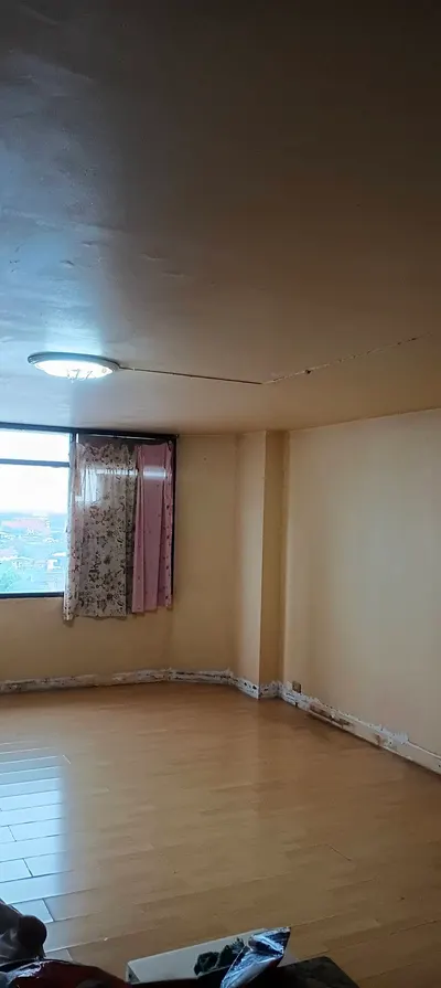 Condo for sale near MRT Phra Nang Klao Bridge, photo 4 of 5