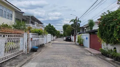 MRT 措猜4站附近的独栋住宅出售，第4张，共5张