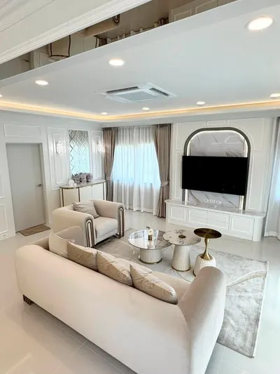 Centro Bangna phase 2の4ベッドルーム一戸建て（賃貸）、写真3/5