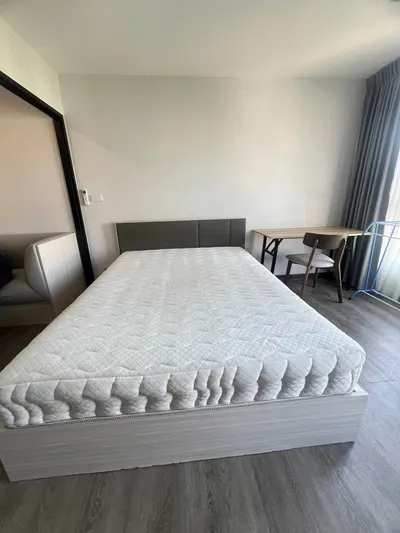Condo for rent near MRT Sutthisan, photo 1 of 5