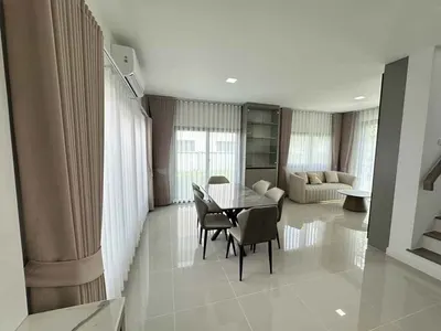 3-bed house for sale near BTS Srinagarindra, photo 4 of 5