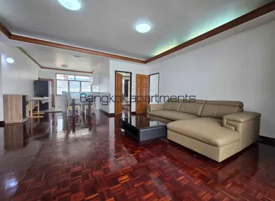 Apartment for rent near BTS Phrom Phong, photo 3 of 5