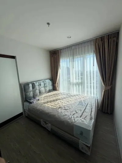 Condo 2 chambres à louer à Regent Home Bangna, photo 2 sur 4