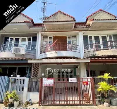 3-bed house for sale near MRT Yaek Nonthaburi 1, photo 1 of 5