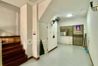 3-bed house for sale near MRT Yaek Nonthaburi 1, photo 4 of 5