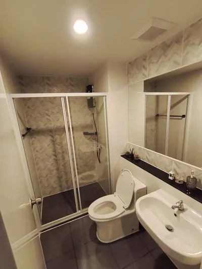 Regent Home Wutthakat Building Bのコンドミニアム（賃貸）、写真10/10