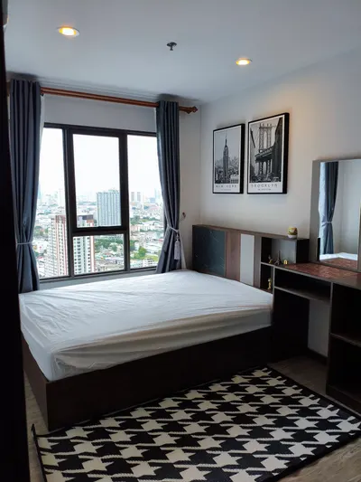 Regent Home Wutthakat Building Bのコンドミニアム（賃貸）、写真1/10
