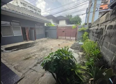ขายบ้าน 4 ห้องนอน ใกล้ MRT พหลโยธิน รูปที่ 3 จาก 5