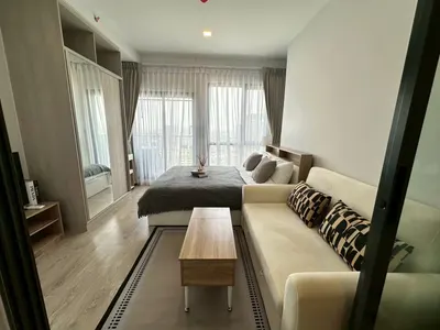 Studio condo for rent near BTS Ekkamai, photo 3 of 5