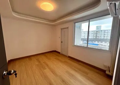 Condo for sale near MRT Bang O, photo 3 of 5