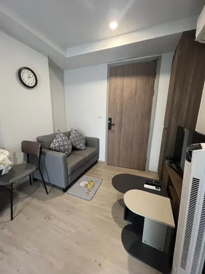Condo à louer près de la station BTS Khu Khot, photo 4 sur 5
