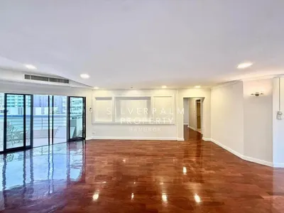 Appartement 3 chambres à louer près de la station BTS Asok, photo 3 sur 5