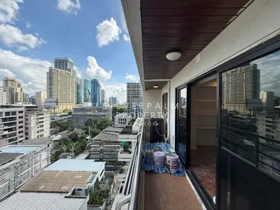 Appartement 3 chambres à louer près de la station BTS Asok, photo 1 sur 5