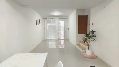 MRT 邦普站附近的3房独栋住宅出租，第4张，共5张