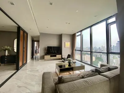 Condo 2 chambres à vendre à The Monument Thong Lo, photo 1 sur 5