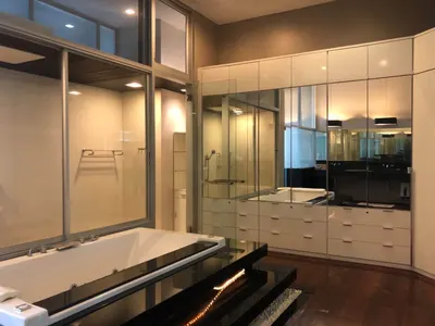 MRT 叻抛站附近的4房独栋住宅出租，第3张，共5张