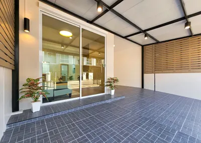 3-bed townhouse for sale near MRT Bang Phlu, photo 5 of 5