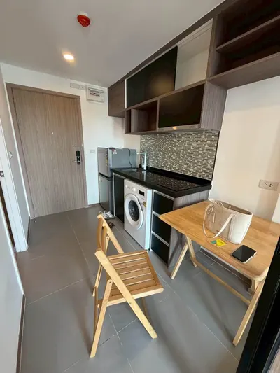 Condo à louer à Cybiq Ratchada 32, photo 6 sur 8