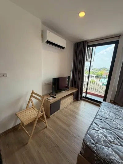 Condo à louer à Cybiq Ratchada 32, photo 2 sur 8
