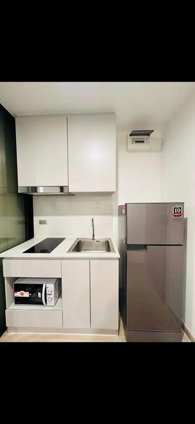 Condo for rent near BTS Bang Na, photo 3 of 5