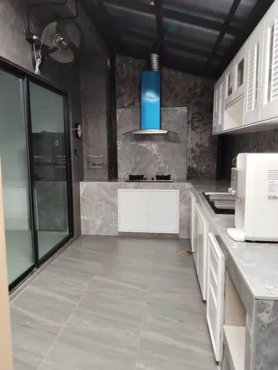 3-bed condo for rent near MRT Thipphawan, photo 5 of 5