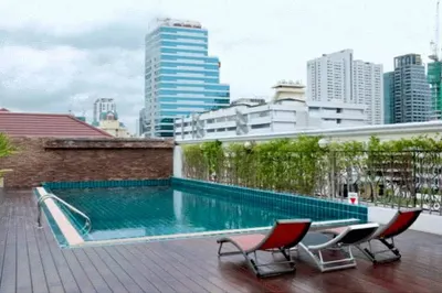 1-bed condo for rent near BTS Chong Nonsi, photo 2 of 5