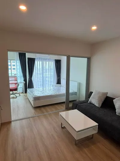 1-bed condo for rent at Lumpini Ville Charan - Fai Chai, photo 1 of 5