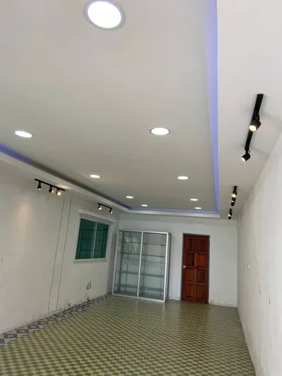 Maison de ville 3 chambres à louer près de la station MRT Lat Phrao 101, photo 5 sur 5