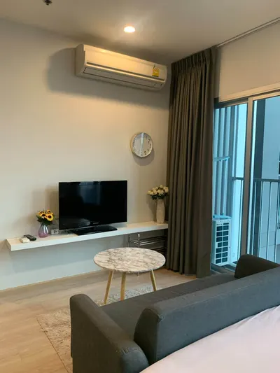 Condo 1 chambre à louer à Noble Revolve Ratchada 1, photo 2 sur 5