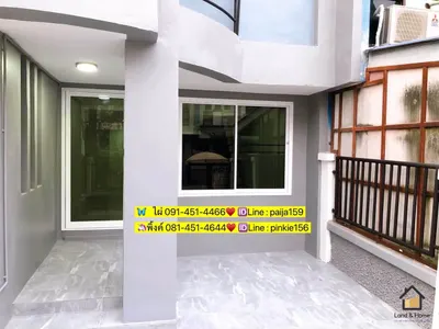 3-bed townhouse for sale near MRT Ram Inthra Kor Mor 4, photo 2 of 5