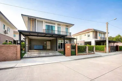 Passorn Prestige Luxe Pattanakarn 44的4房独栋住宅出售，第1张，共5张