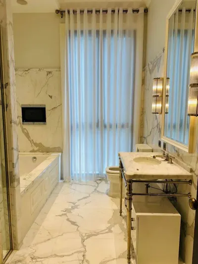 2-bed condo for rent at 98 Wireless, photo 6 of 7