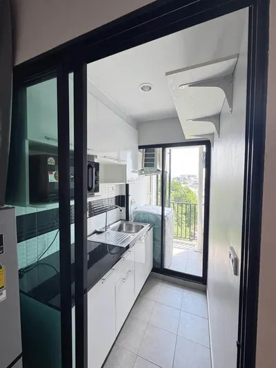 1-bed condo for rent near BTS Saphan Mai, photo 5 of 5