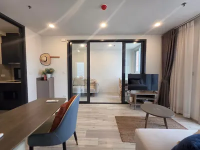 2-bed condo for rent near MRT Huai Khwang, photo 9 of 15