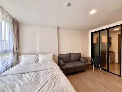 1-bed condo for rent near BTS Bearing, photo 1 of 5